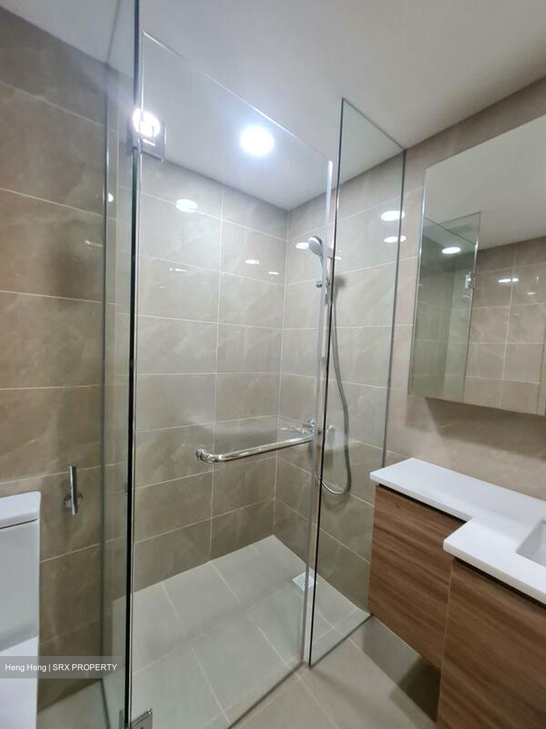 Treasure at Tampines (D18), Condominium #458490041